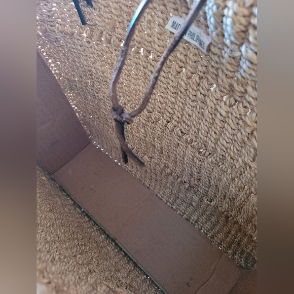 Straw Bag Tote Rectangle With Faux Leather Handles New Made in the Philippines - Picture 3 of 4